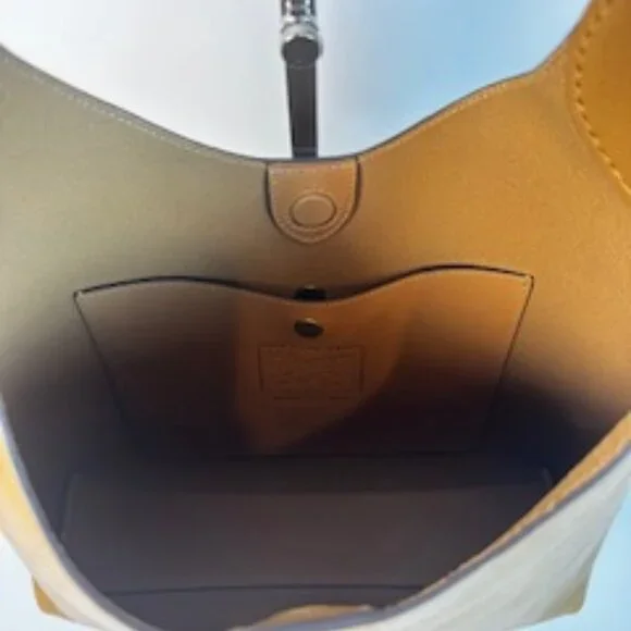 Women’s NEW COACH BROOKLYN LEATHER SHOULDER BAG - Picture 9 of 13